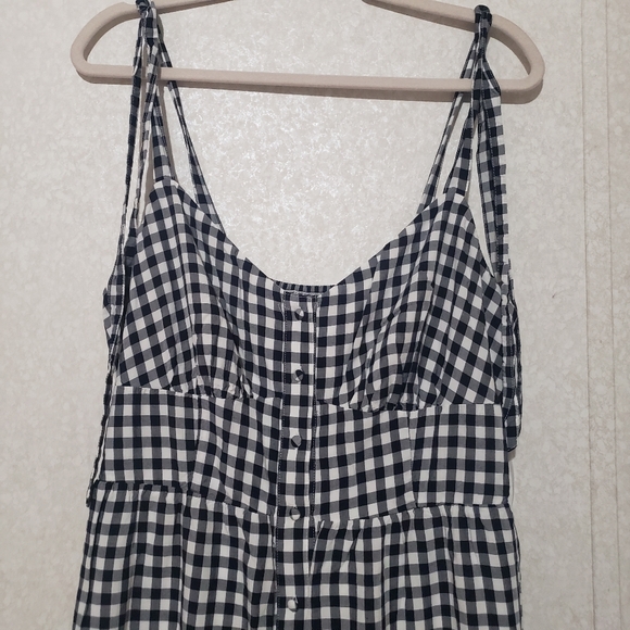 J. Crew Black and White Ruched Ruffled Maxi Sundress..SIZE:12T - Picture 4 of 15